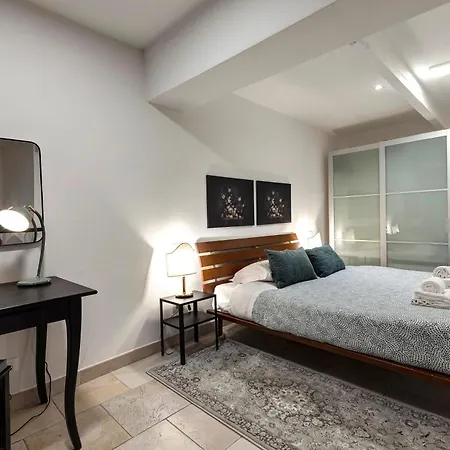 Servi 7a Apartment *